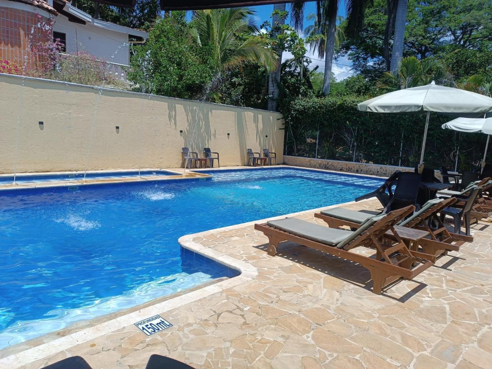 Hotel Y Restaurante Bienmesabe Santa Fe de Antioquia Eksteriør bilde