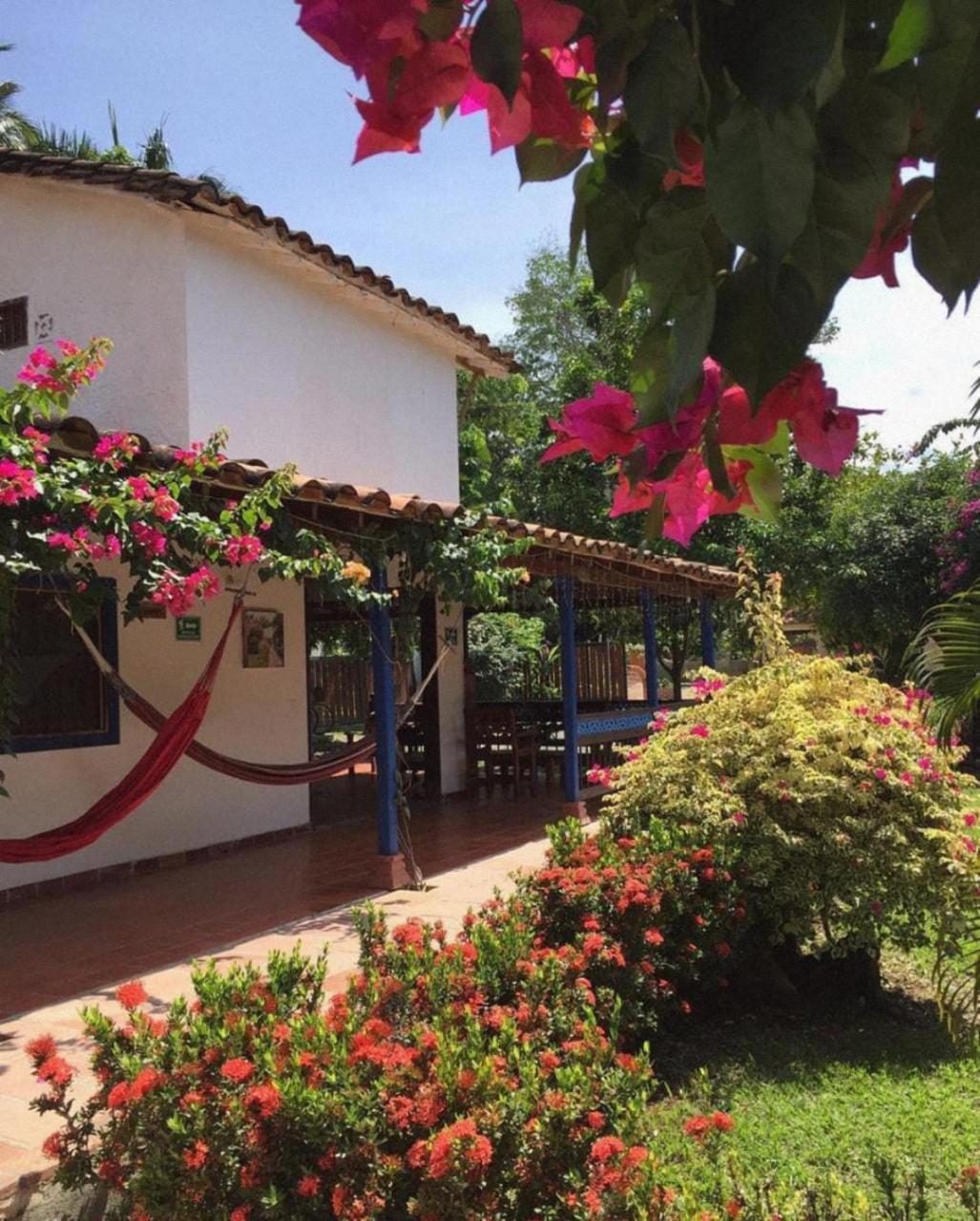 Hotel Y Restaurante Bienmesabe Santa Fe de Antioquia Eksteriør bilde